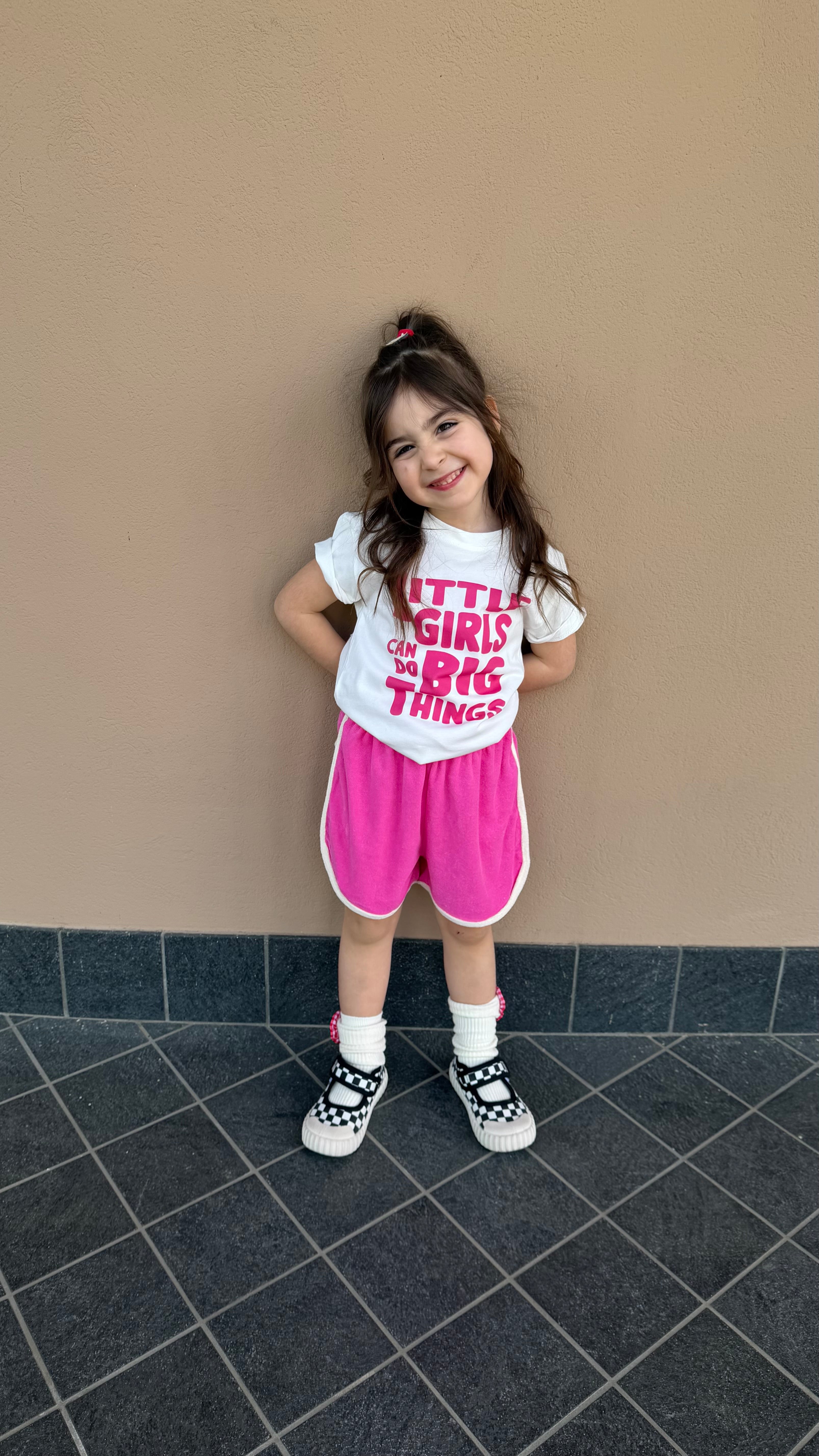 T-SHIRT PRETTY LITTLE THING