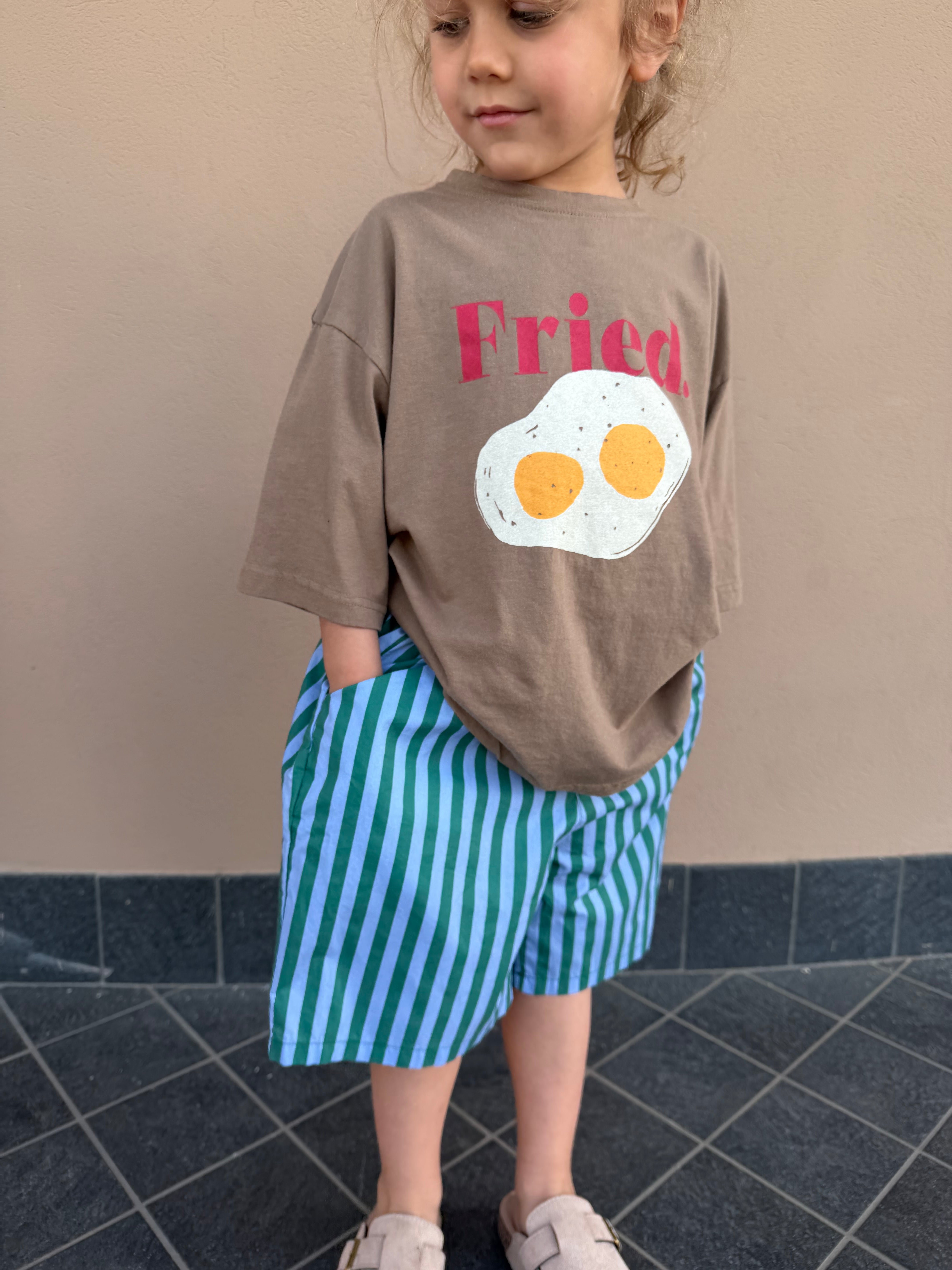 T-SHIRT MARRONE UOVO