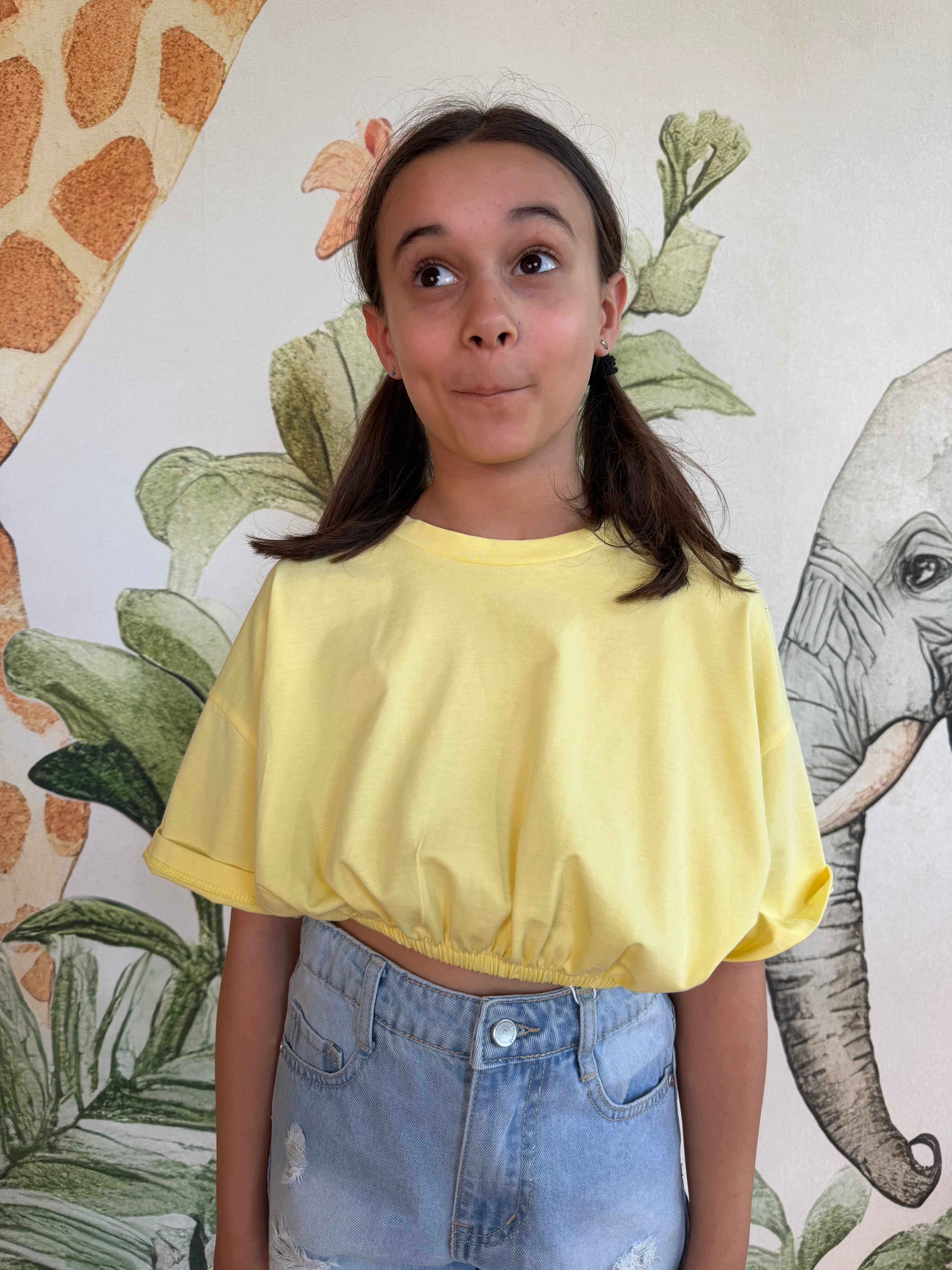 T-SHIRT CROP GIALLA