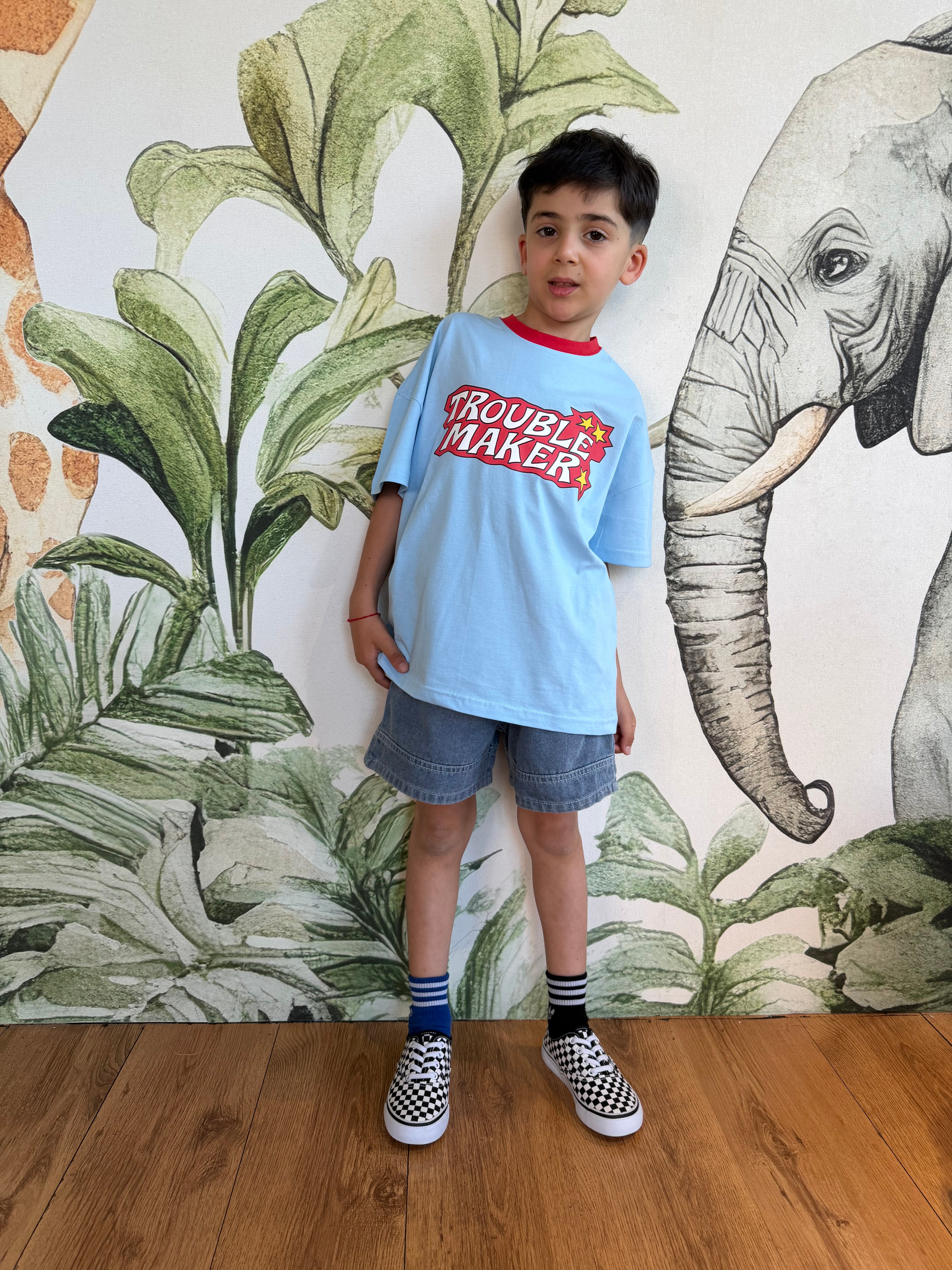 T-SHIRT TROUBLE MAKER