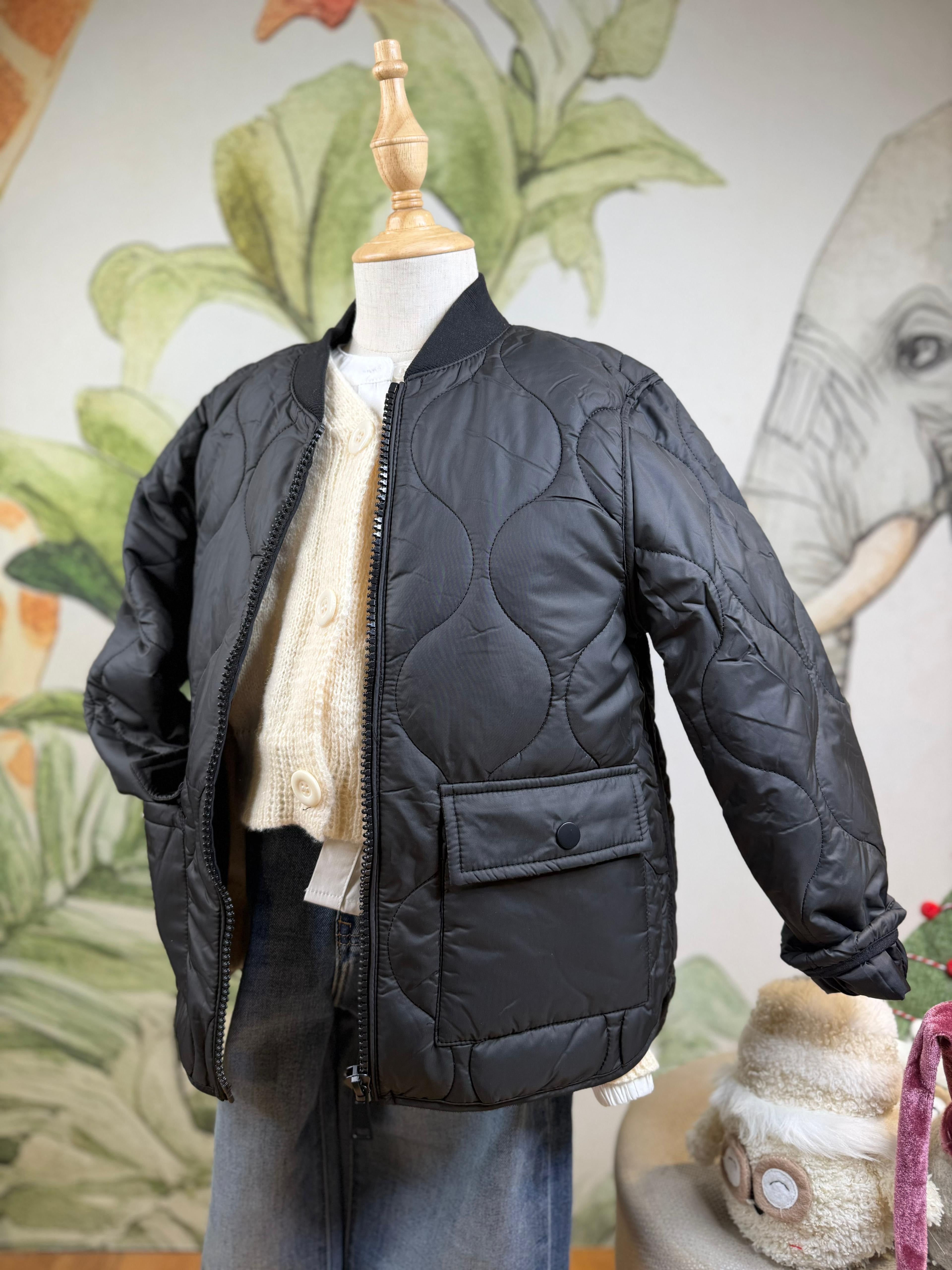 GIACCA TRAFORATA NERA GRA9091