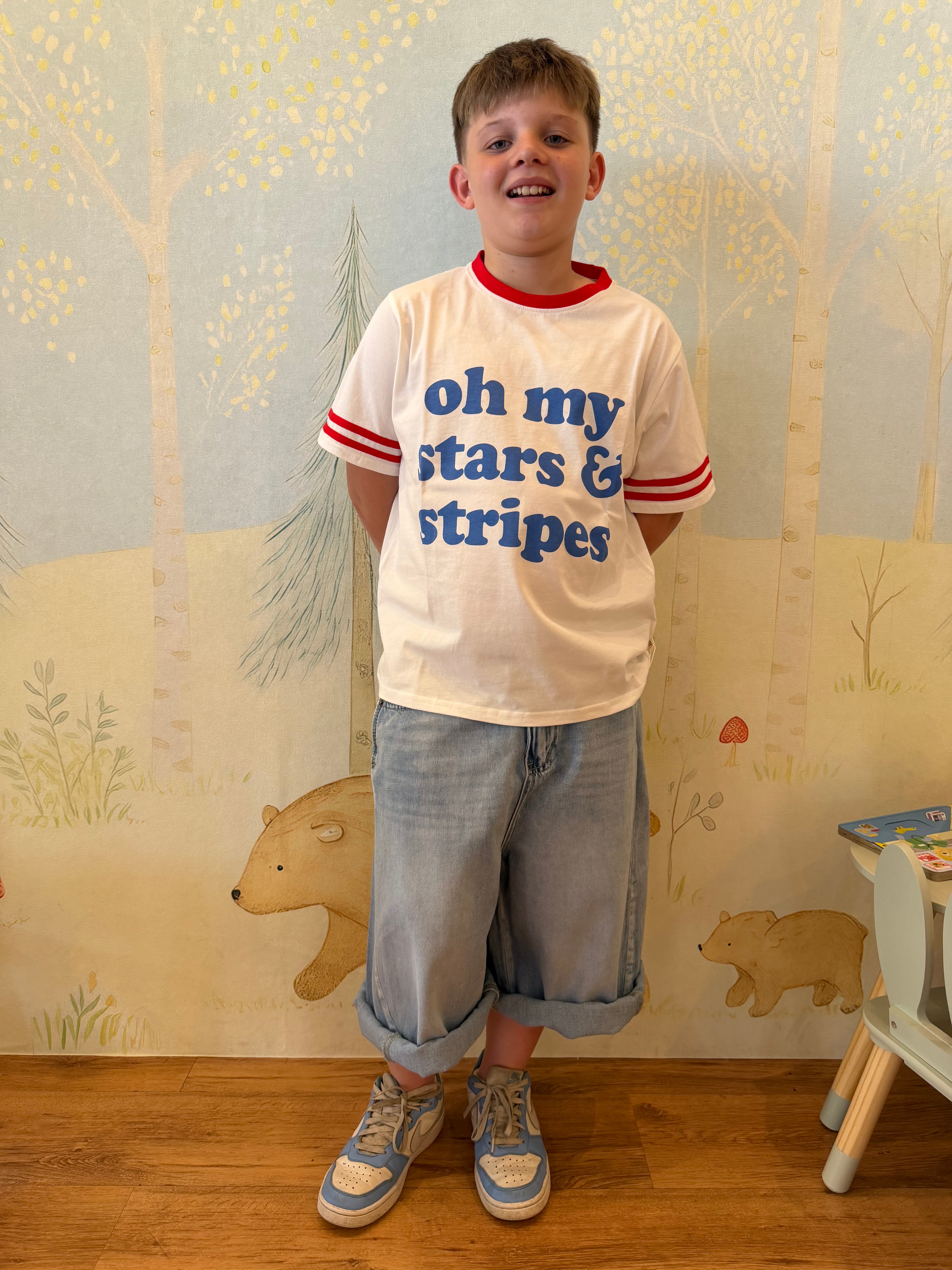 T-SHIRT OH MY STAR AND STRIPES MINIMALIST FOLK