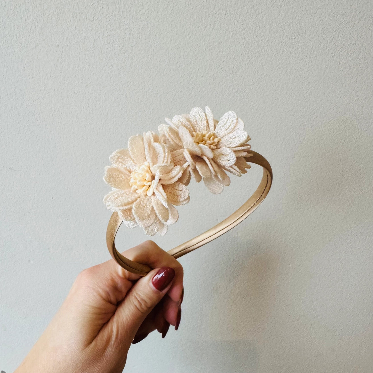 CERCHIETTO CON FIORI NATURALI